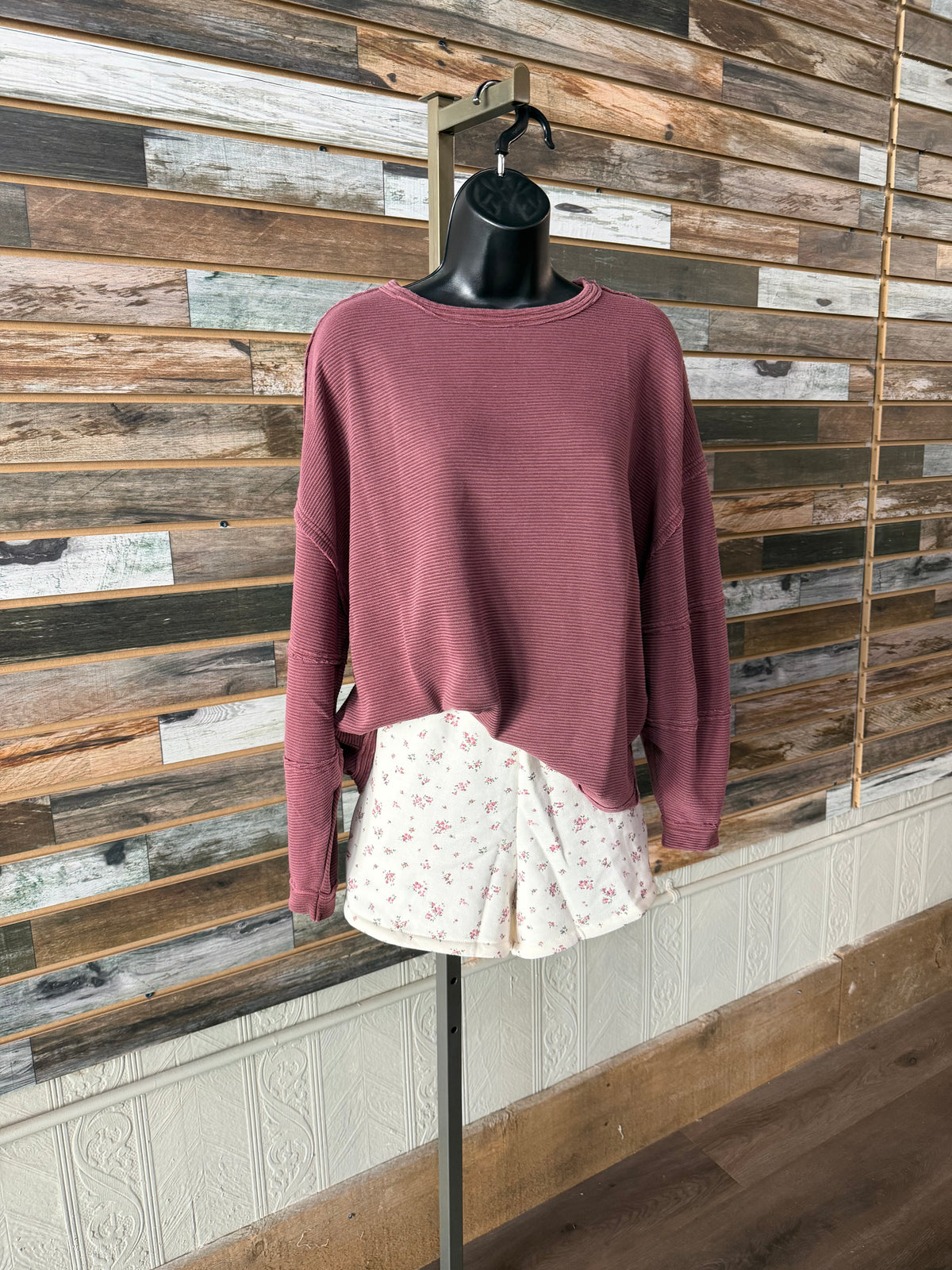 Floral Elastic waist side slit Shorts