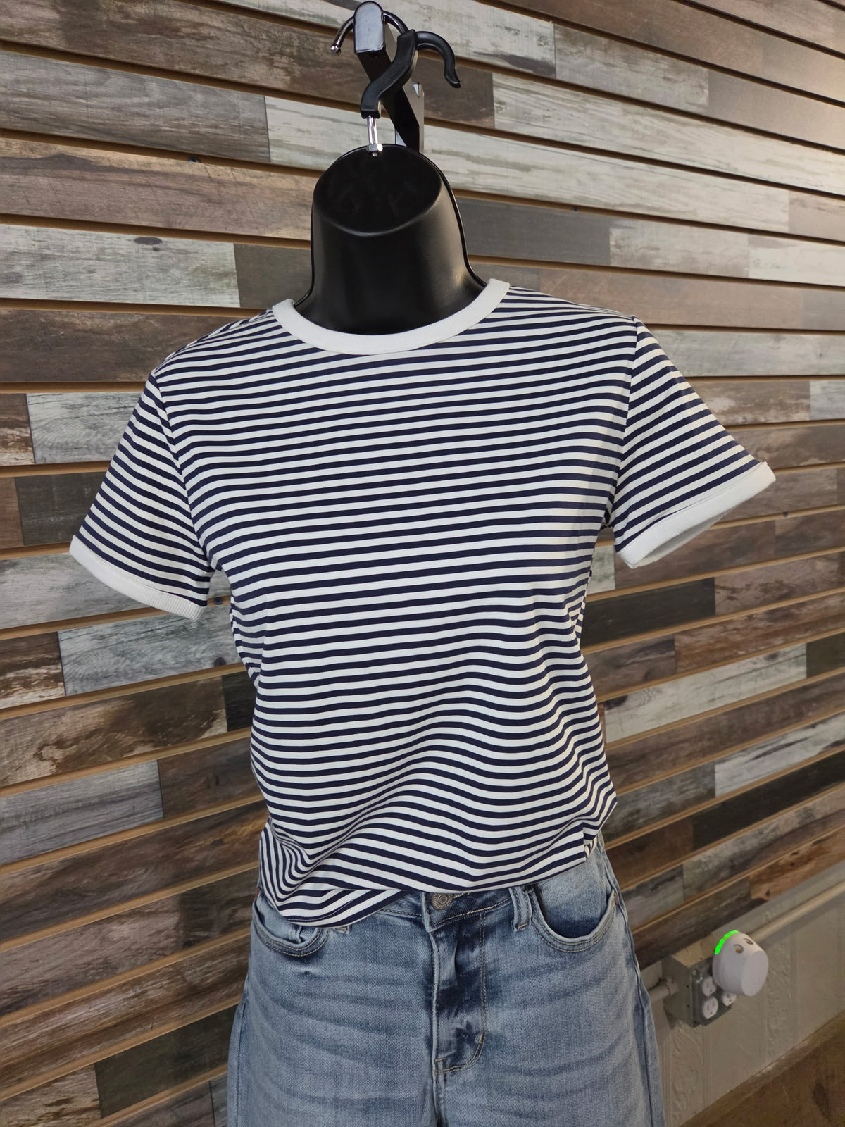 Striped contrast rib banded tee
