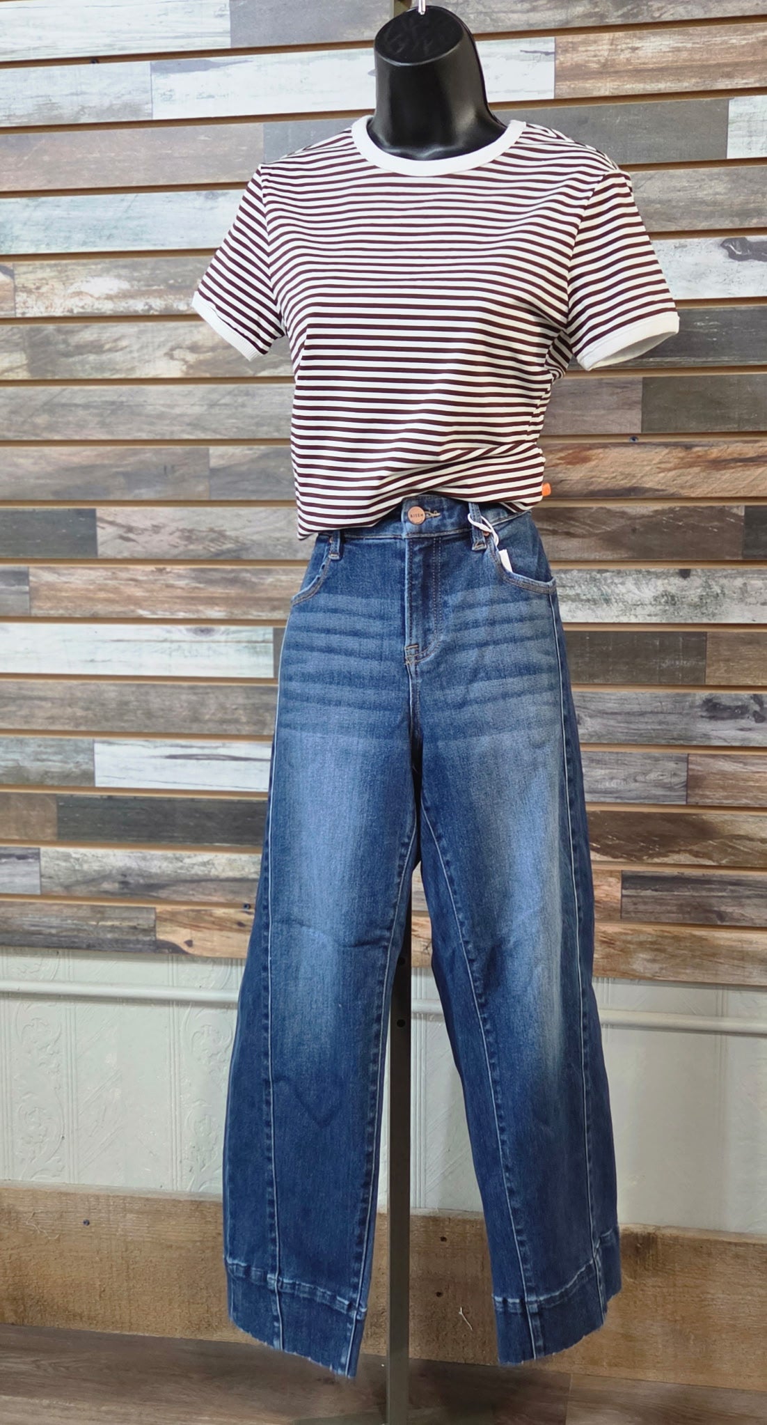 Slouchy Cropped Barrel Jeans